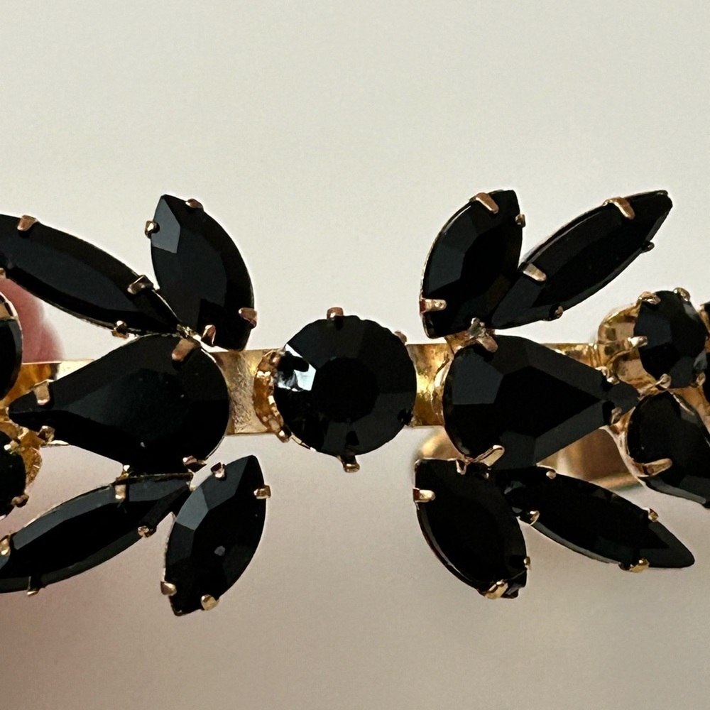 5/$100 Elegant Black rhinestone  and Gold adjustable Bracelet